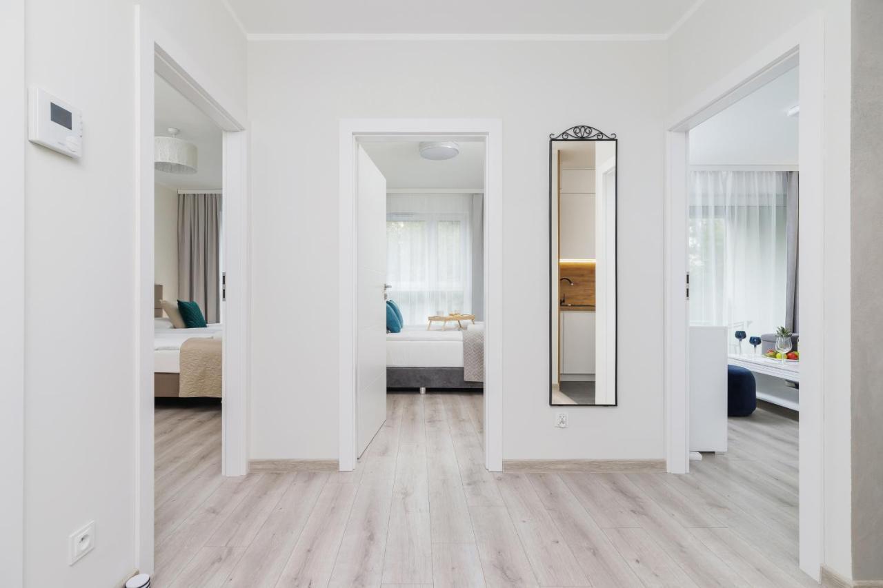 W Parku Lotnikow Apartments Tauron Arena By Noclegi Renters Krakow Exterior photo